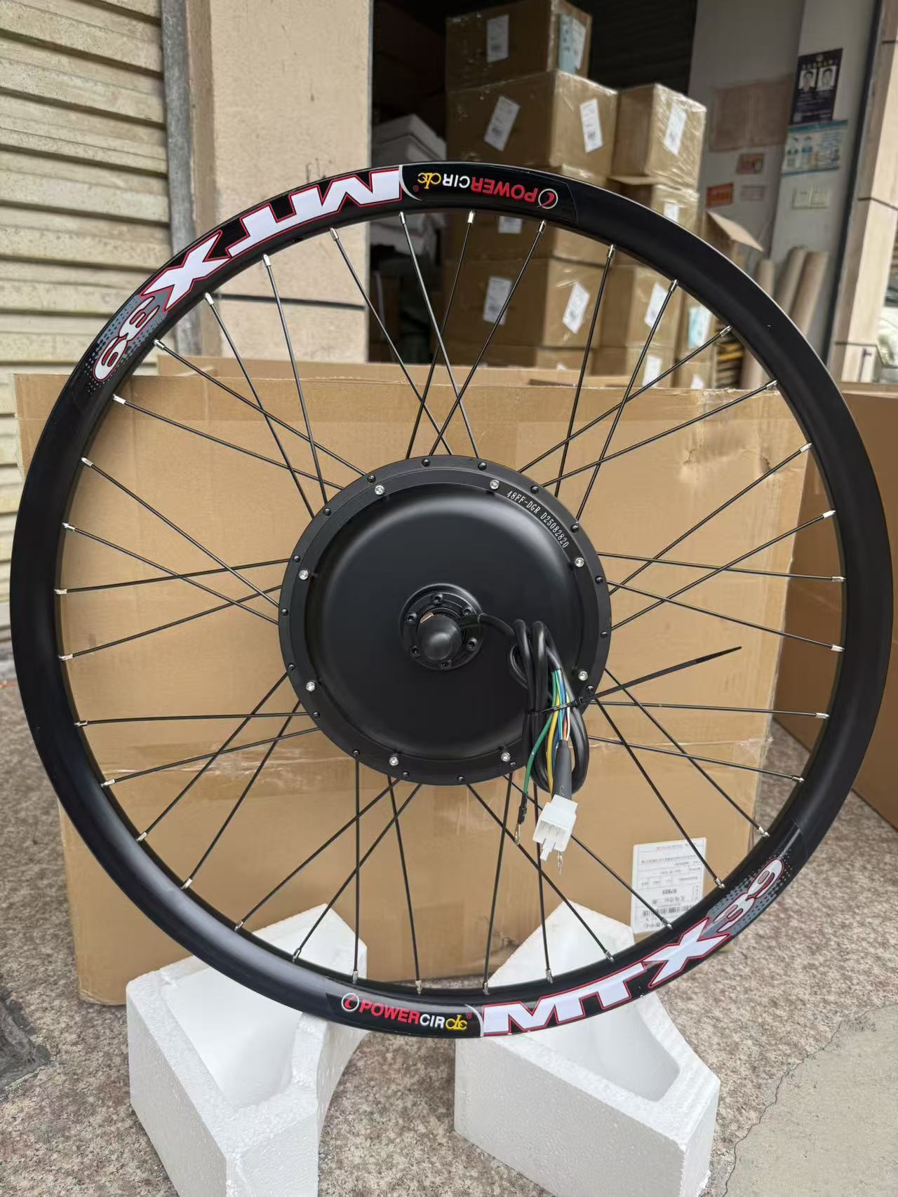MTX39 48V52V 2000W電動自転車用フロントリア - Mountain Biking Gear のレビューと価格